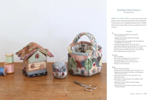 Kawaii Appliqué Quilts From Japan: How One Country’s Love Of All Things Tiny Powers Today's Most Intricate Quilts, Naomi Ichikawa And Teresa Duryea Wong -Magazine World 81X0k22j5XL. SL1500