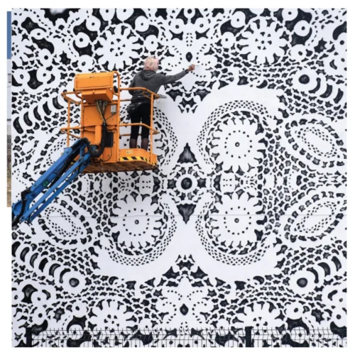 Issue 82 Lace -Magazine World 82 page 55