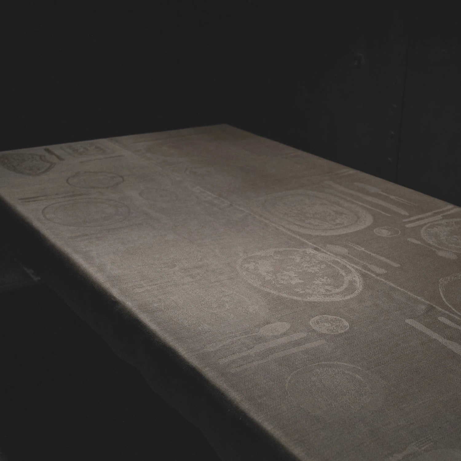 Issue 122 Winter White 7 Issue 122 Winter White - Image 7