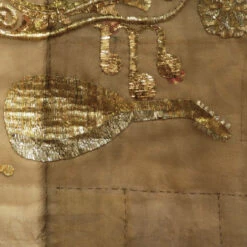 Issue 37 Dress Circle -Magazine World DressCircle 2