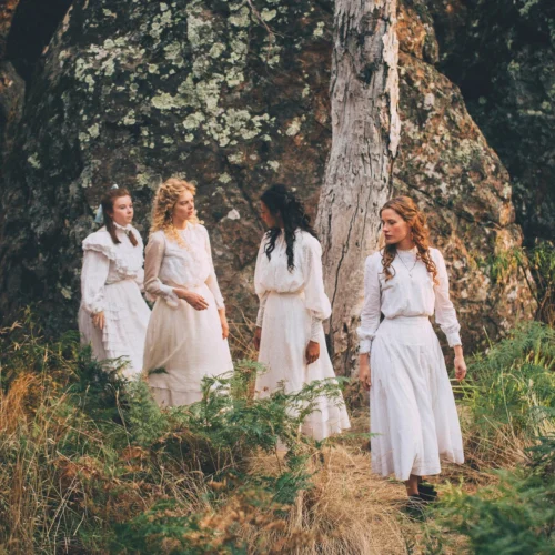 Issue 122 Winter White 15 Issue 122 Winter White -Magazine World EP 1 PAHR the students set out to explore Hanging Rock Photo FMA taken by Xinger Xanger Photography 4591 scaled