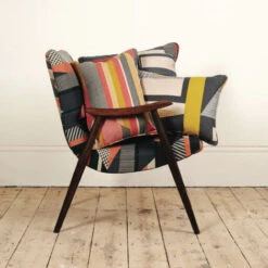 Issue 48 Etiquette -Magazine World Etiquette 6