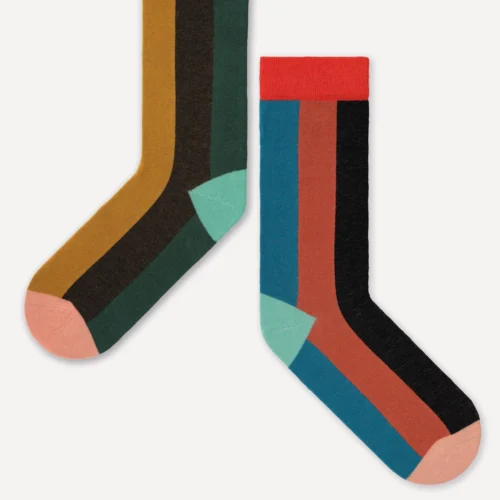 Issue 126 Deco 25 Issue 126 Deco -Magazine World JoGordonSocks2024 Web 600x800 06 scaled