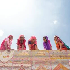 Issue 120 Carpet Magic -Magazine World LES 1029Ashwood0965 11Chartreuse0796 30