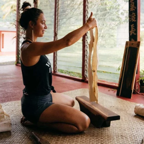 Issue 105 Checks & Stripes 28 Issue 105 Checks & Stripes -Magazine World NikauHindin2