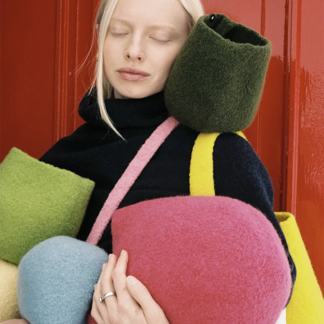 Issue 126 Deco 3 Issue 126 Deco - Image 3