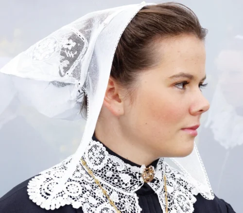 Issue 107 High Summer -Magazine World issue 107 3 0f4ba26e fb81 4993 9412 11e3941cbb1f